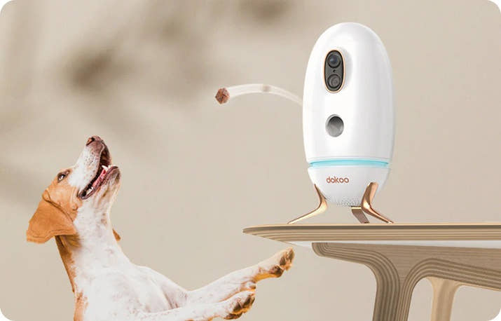 Smart Pet Camera with Treat Dispenser & 2-Way Audio